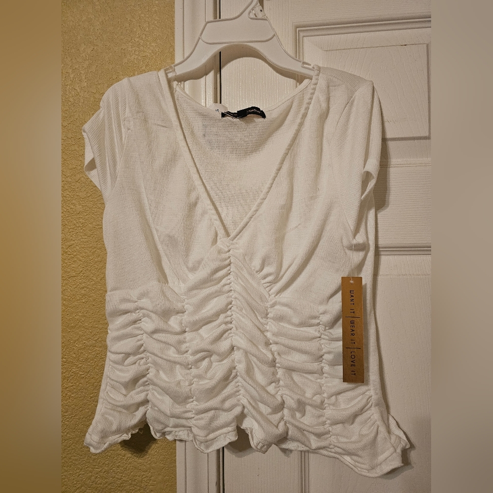 Summer white top